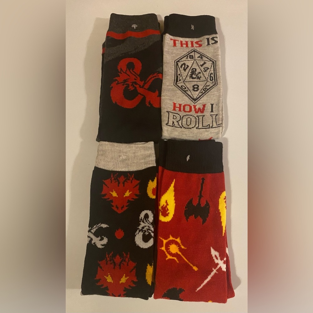 Fun Novelty Socks Featuring Dungeons & Dragons